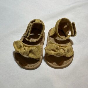 0 - 3 Month Sandels Old Navy